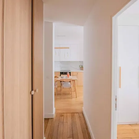 We Parisian The Latin Quarter Cozy Home-3